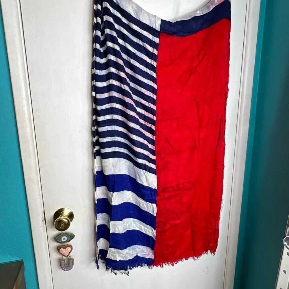 This is a Kate Spade Monaco Stripe Scarf